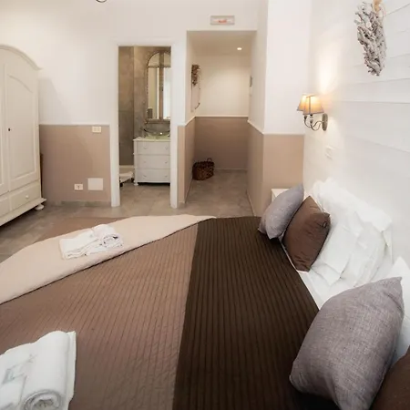 Vatican Πανσιόν 4*